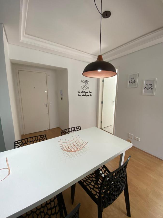 101- Lindo Apartamento Amplo E Decorado, 2 Quartos, Sala, Cozinha Completa, Mobiliario Moderno, Lavanderia , Excelente Localizacao No Bairro Bigorrilho Курітіба Екстер'єр фото