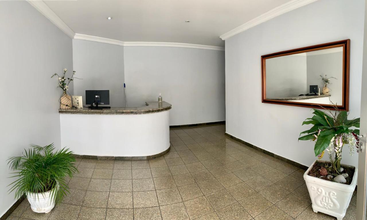 101- Lindo Apartamento Amplo E Decorado, 2 Quartos, Sala, Cozinha Completa, Mobiliario Moderno, Lavanderia , Excelente Localizacao No Bairro Bigorrilho Курітіба Екстер'єр фото