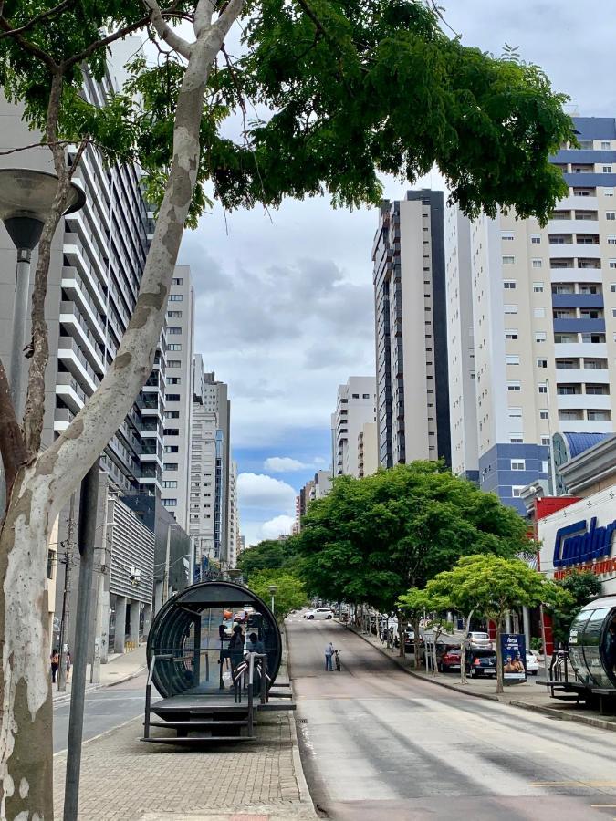 101- Lindo Apartamento Amplo E Decorado, 2 Quartos, Sala, Cozinha Completa, Mobiliario Moderno, Lavanderia , Excelente Localizacao No Bairro Bigorrilho Курітіба Екстер'єр фото